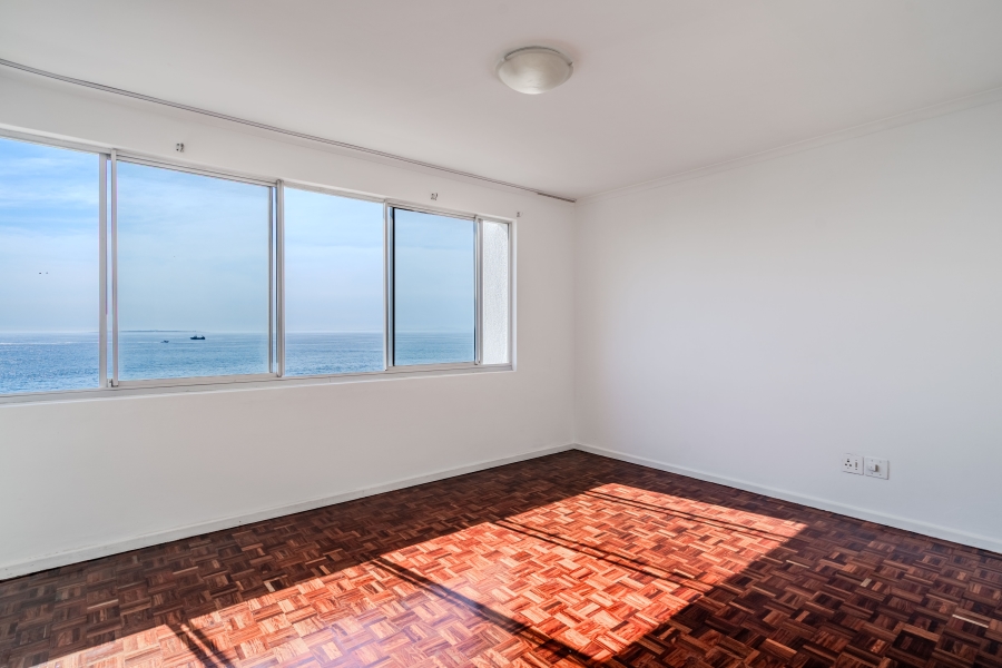 2 Bedroom Property for Sale in Mouille Point Western Cape